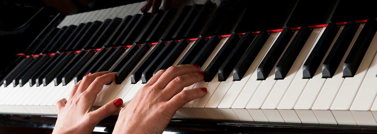 Apprendre le piano à l'âge adulte - Chez Madame Piano